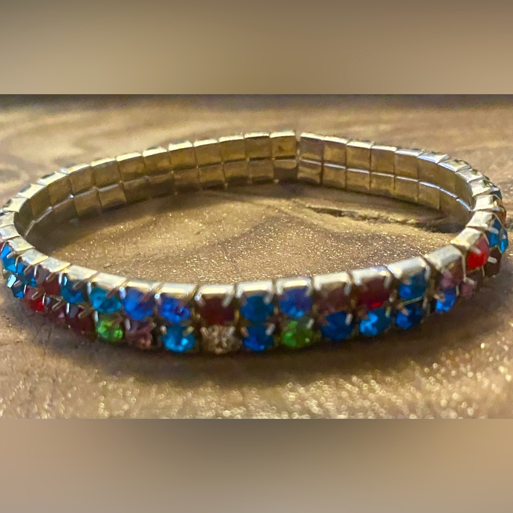 Vintage Double Row Rhinestone Stretch silver tones Bracelet